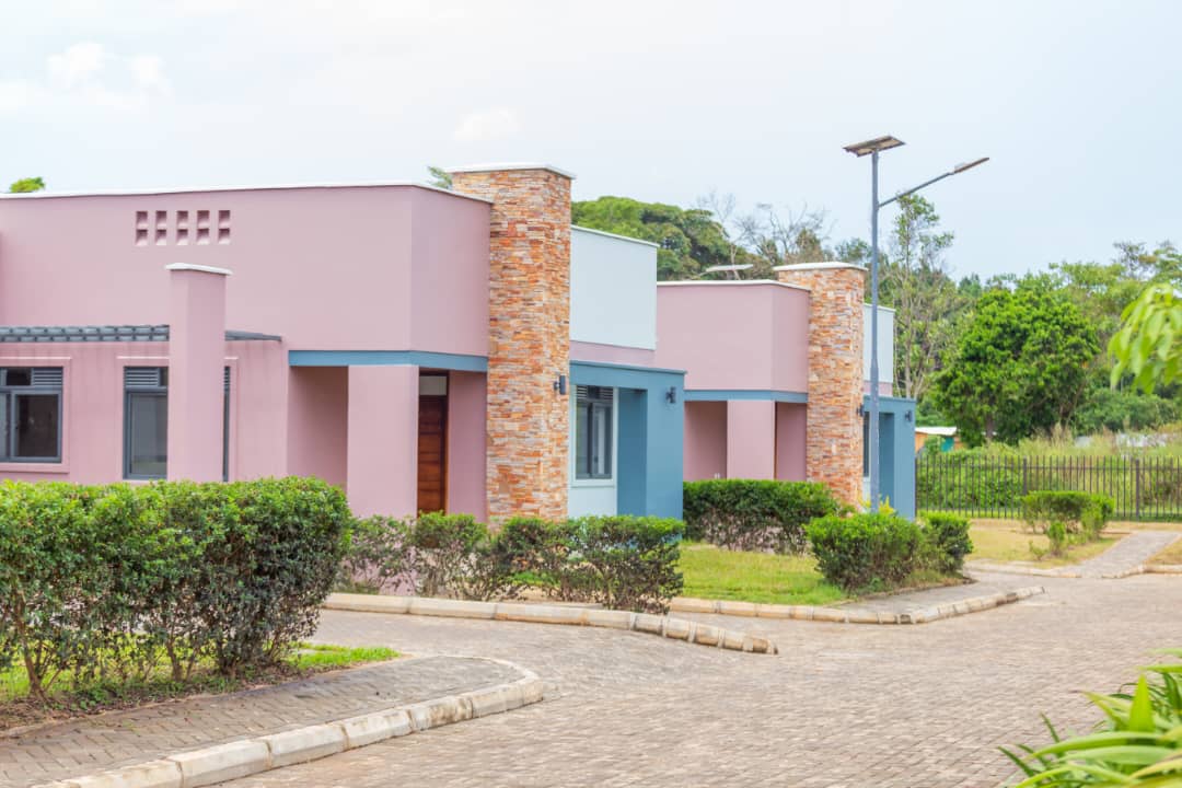 La Perla Bungalows  1
